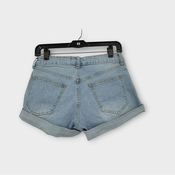 Fashion Nova Mid Rise Stretch Denim Shorts in Light Blue Wash Size 5 - Picture 6 of 8
